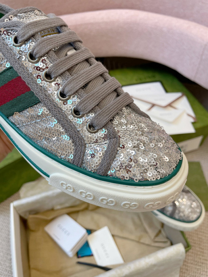 GCI SNEAKER