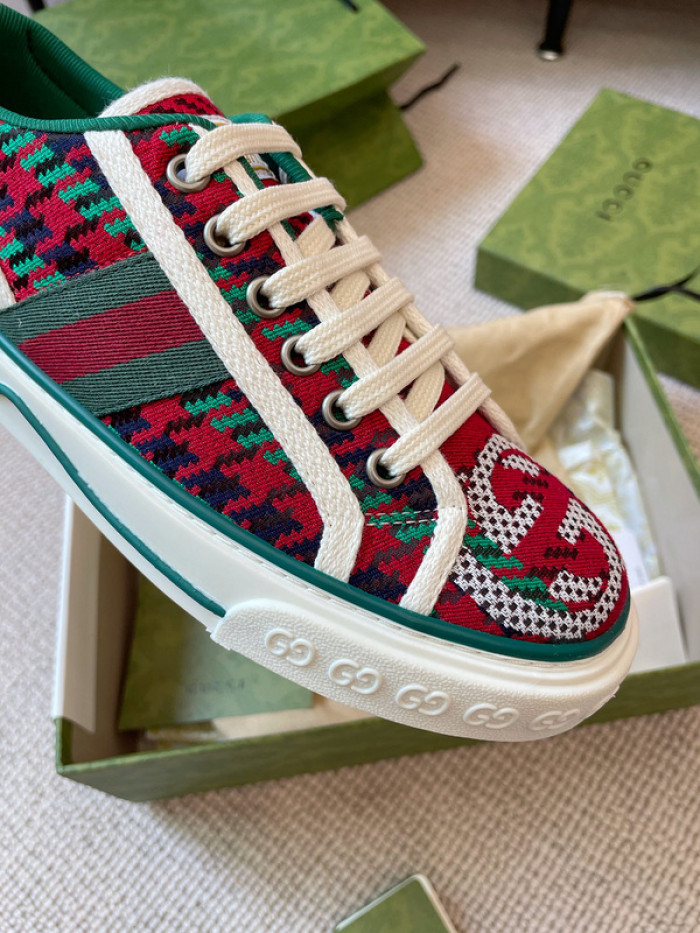 GCI SNEAKER