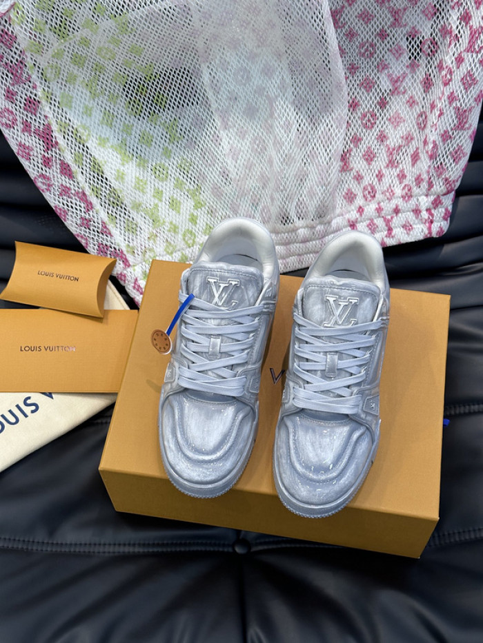 LUSV SNEAKERS