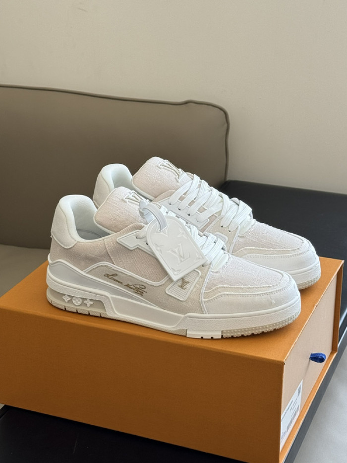 LUSV SNEAKERS