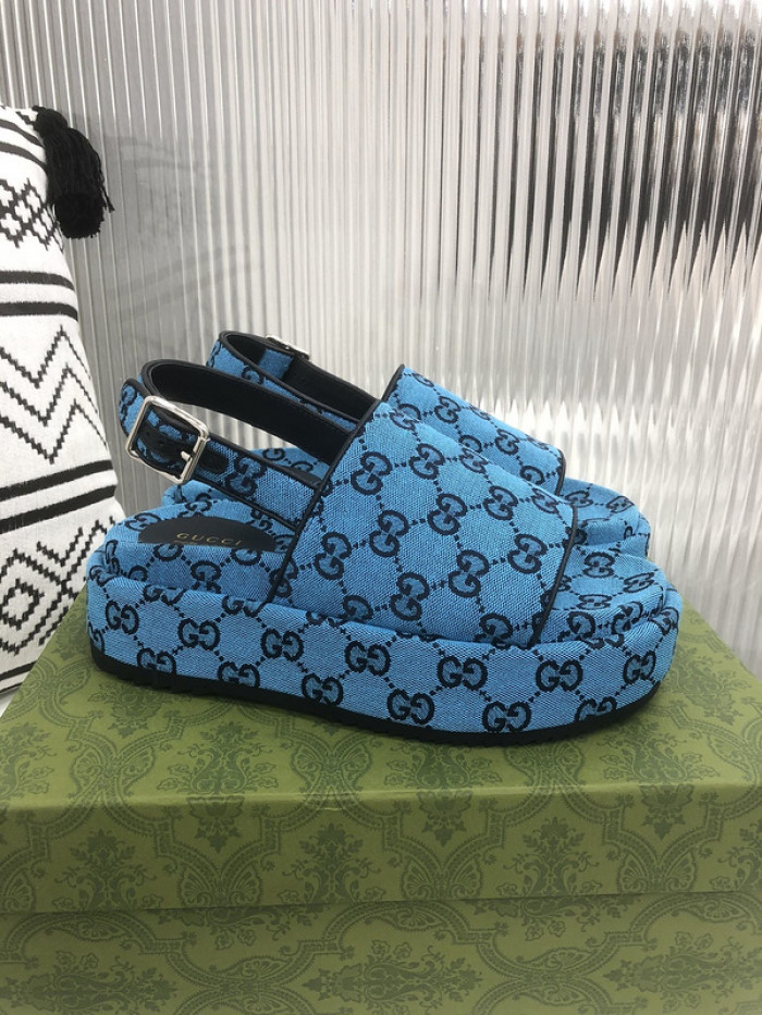 GCI GG Slide Sandal
