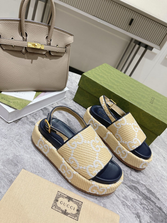 GCI GG Slide Sandal