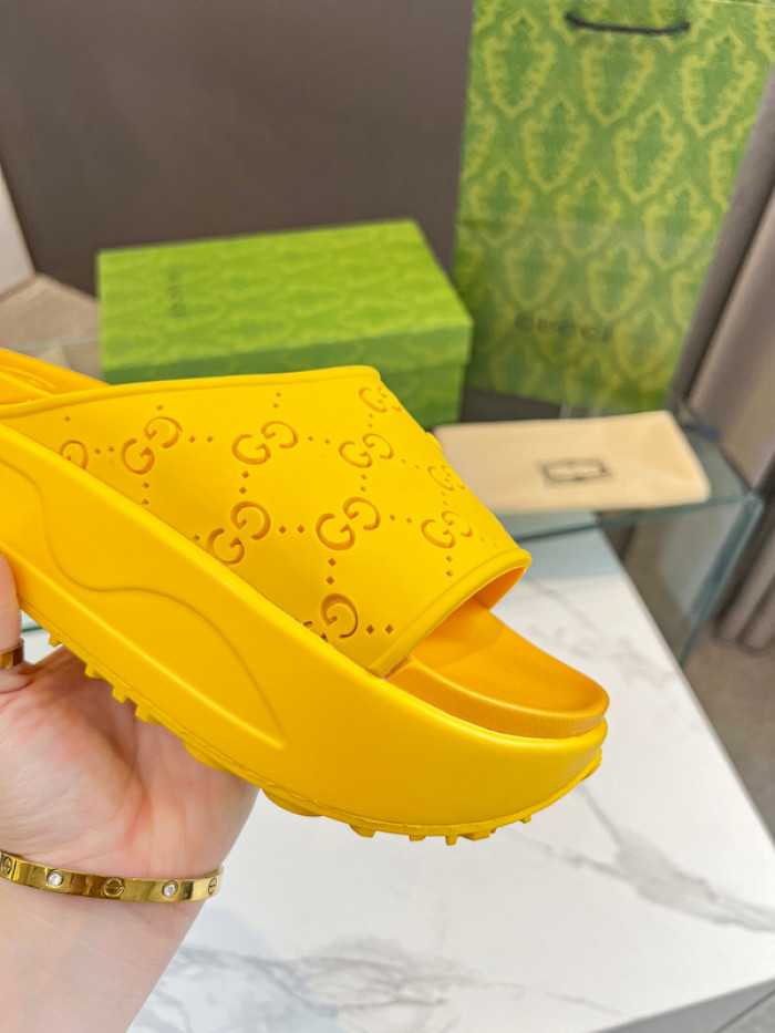 GCI GG Slide Sandal