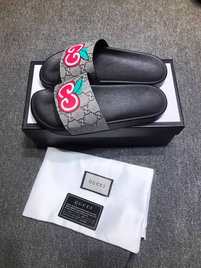 GCI GG Slide Sandal