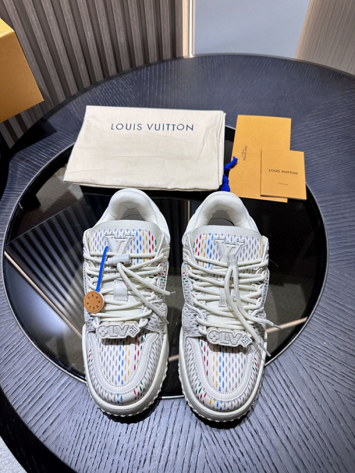 LUSV SNEAKERS
