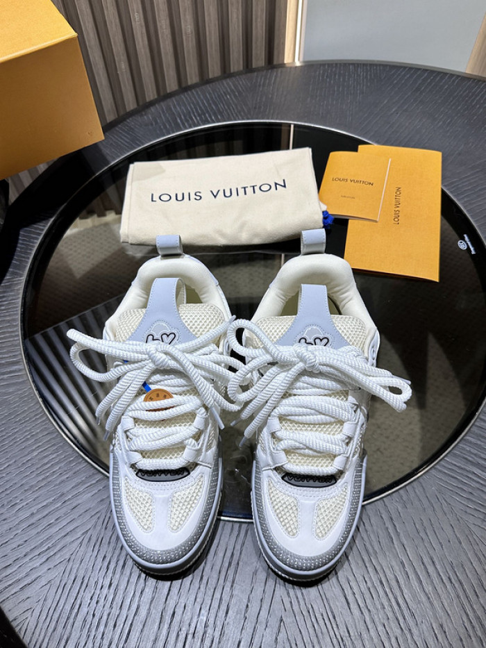 LUSV SNEAKERS