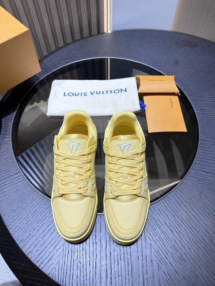LUSV SNEAKERS