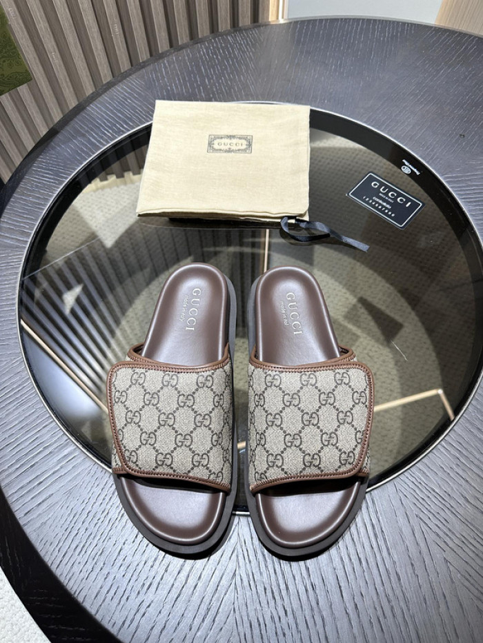 GCI GG Slide Sandal