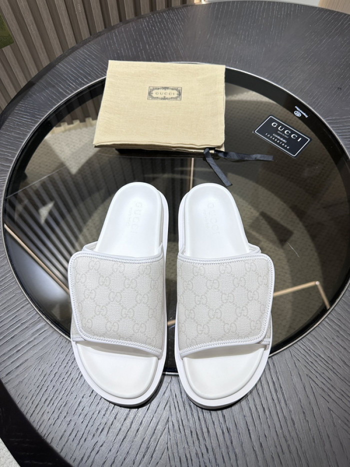 GCI GG Slide Sandal