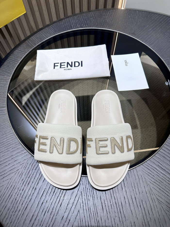 F**di sandal