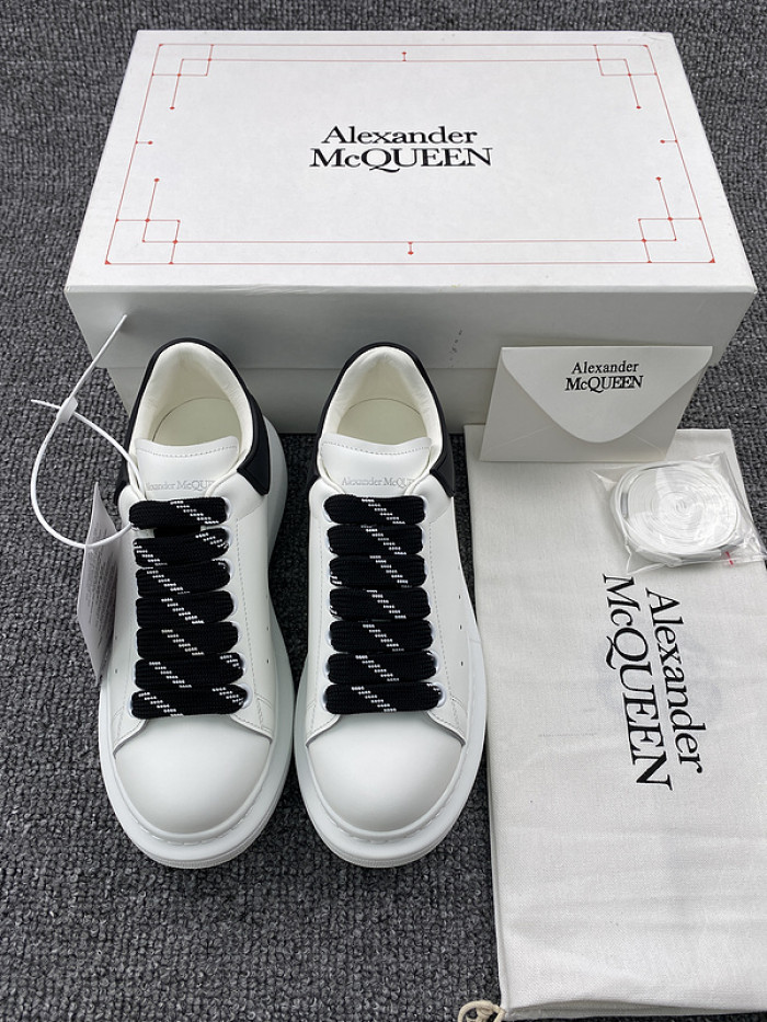 ALEXMQ Sneakers