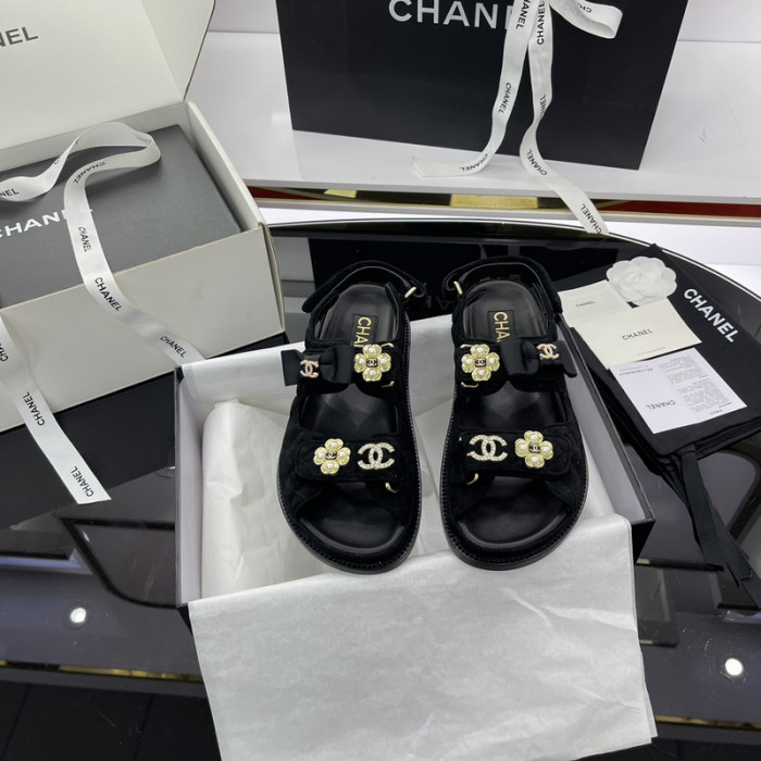 CN Slide Sandal
