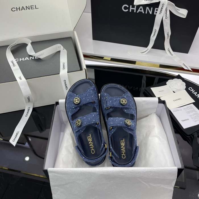 CN Slide Sandal