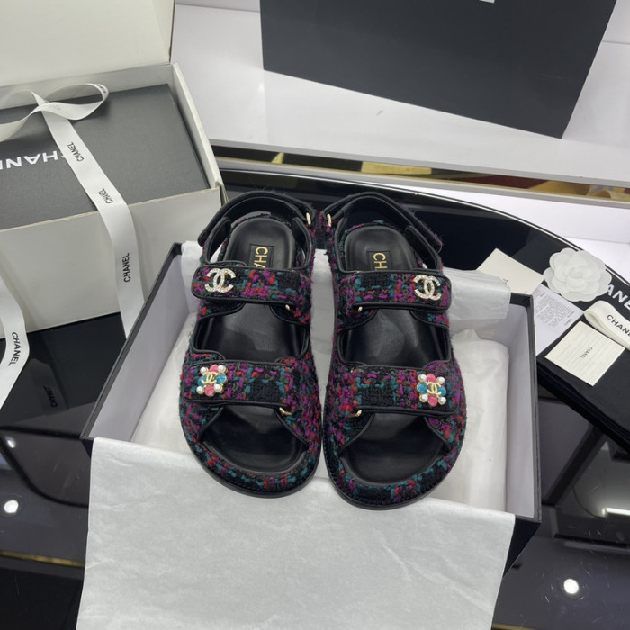 CN Slide Sandal