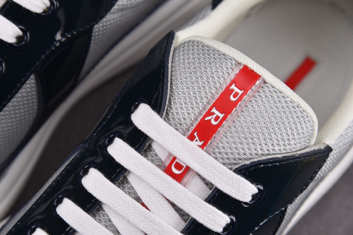 PRDA Sneaker