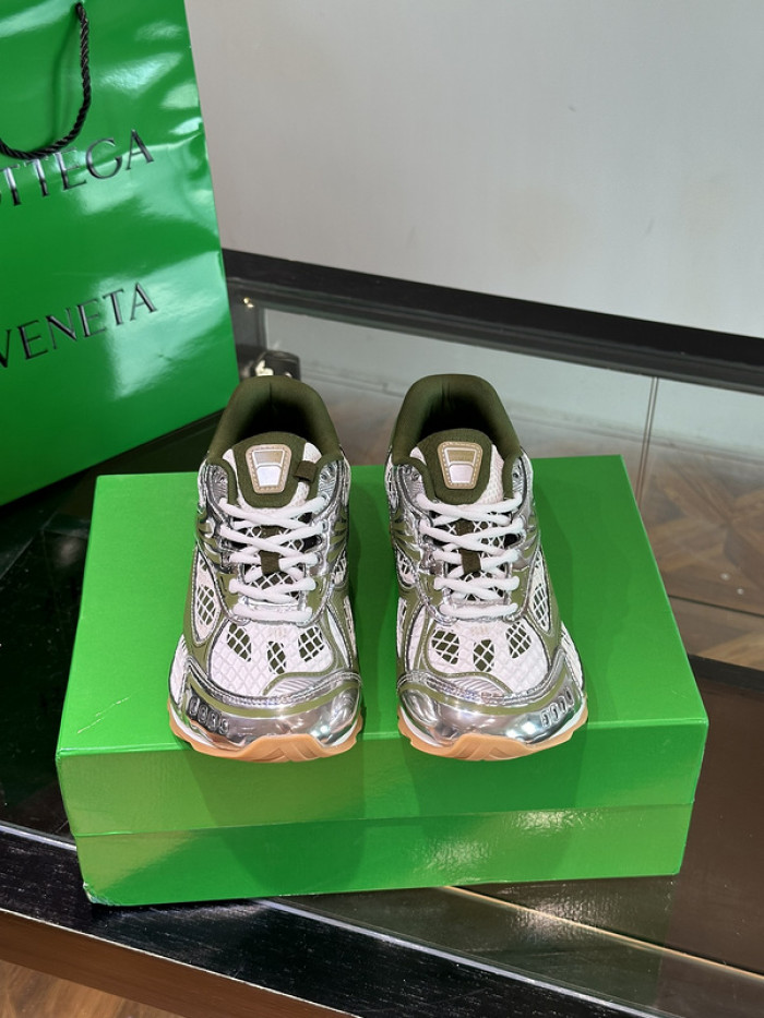 Bo*te*ga ve*ne*ta orbit sneaker
