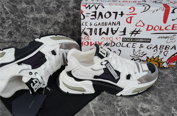 DG SNEAKER