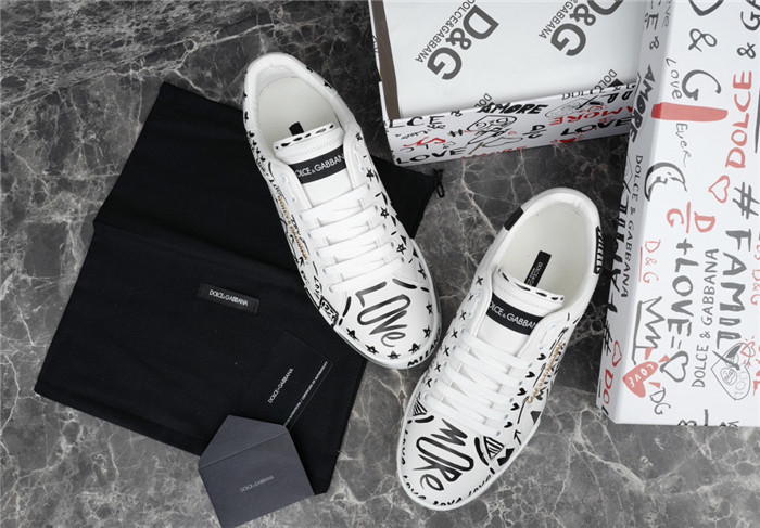 DG SNEAKER
