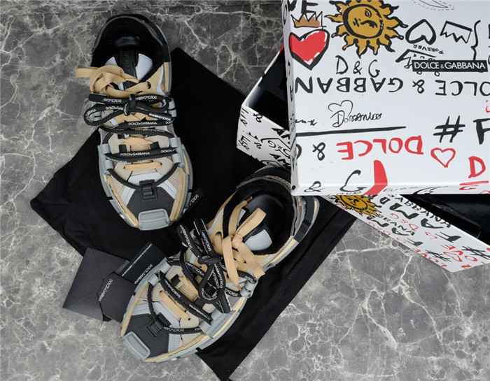 DG SNEAKER