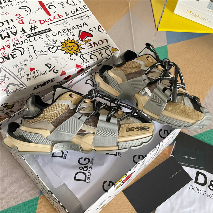 DG SNEAKER