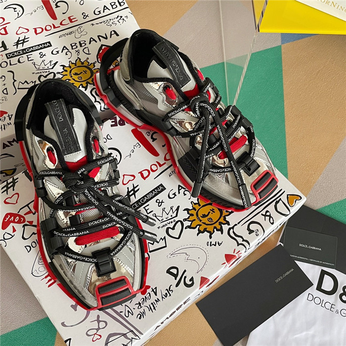 DG SNEAKER