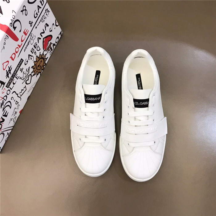 DG SNEAKER