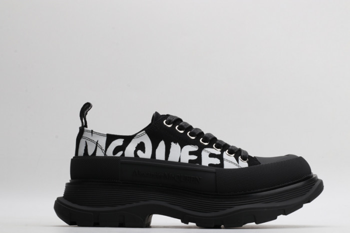 ALEXMQ Sneakers