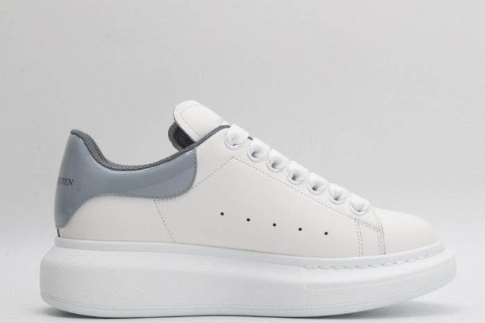 ALEXMQ Sneakers