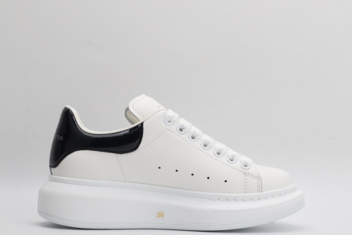 ALEXMQ Sneakers