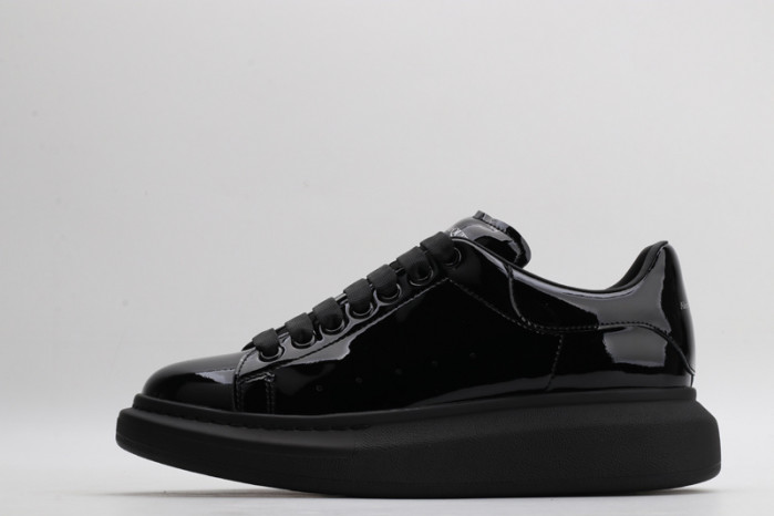 ALEXMQ Sneakers