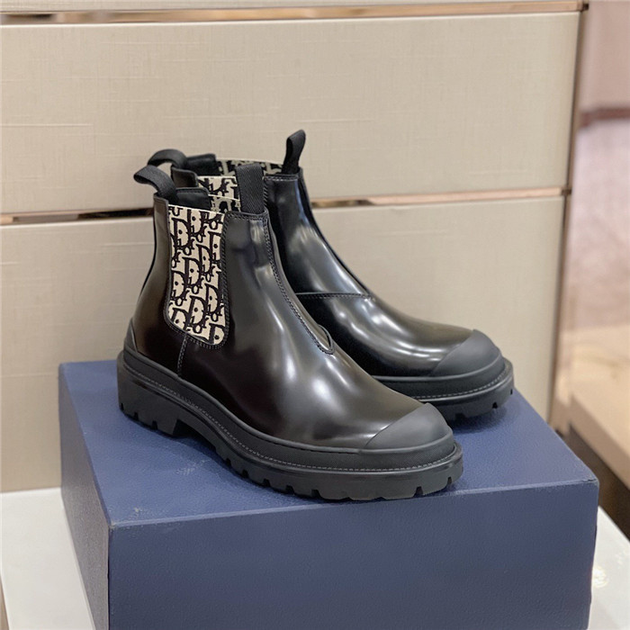 DOR BOOT