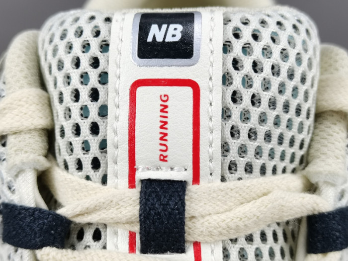 New Balance 1906R 