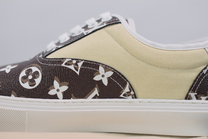 LUSV SNEAKERS