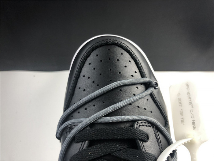 OFW x Nike Dunk CT0856-002