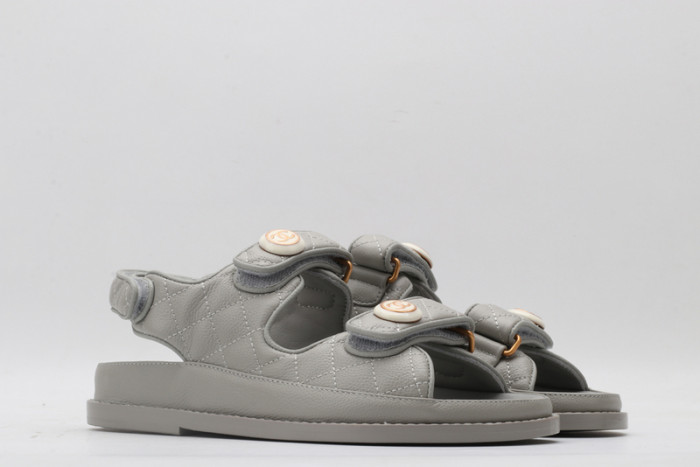 CN Slide Sandal