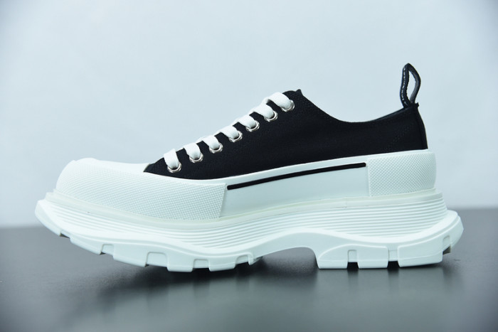 ALEXMQ Sneakers
