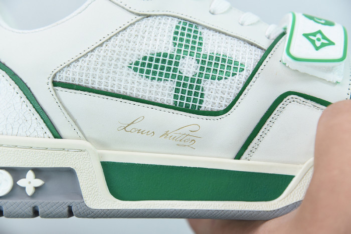 LUSV SNEAKERS