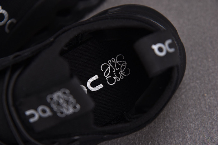 LOEWE SNEAKER