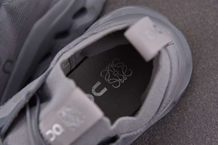 LOEWE SNEAKER