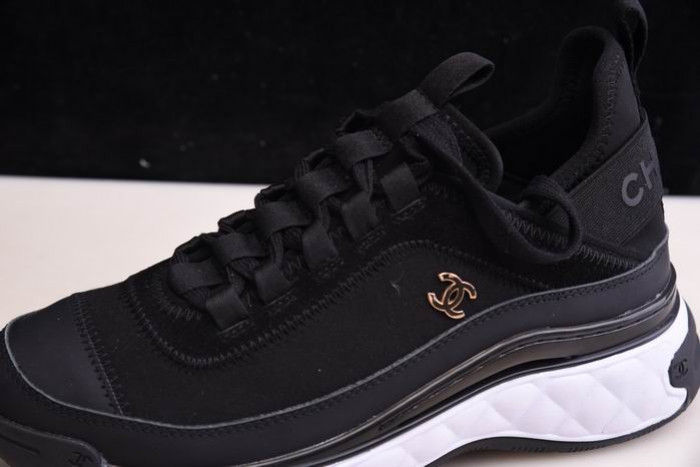 CHNL Sneaker