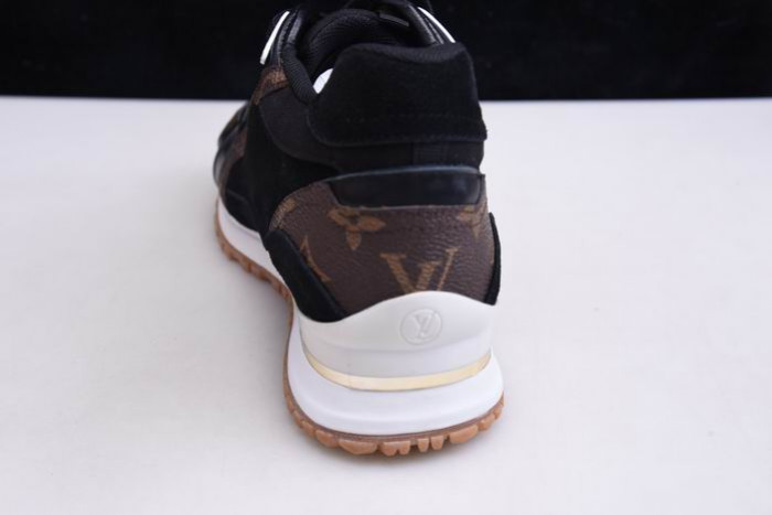 LUSV SNEAKERS