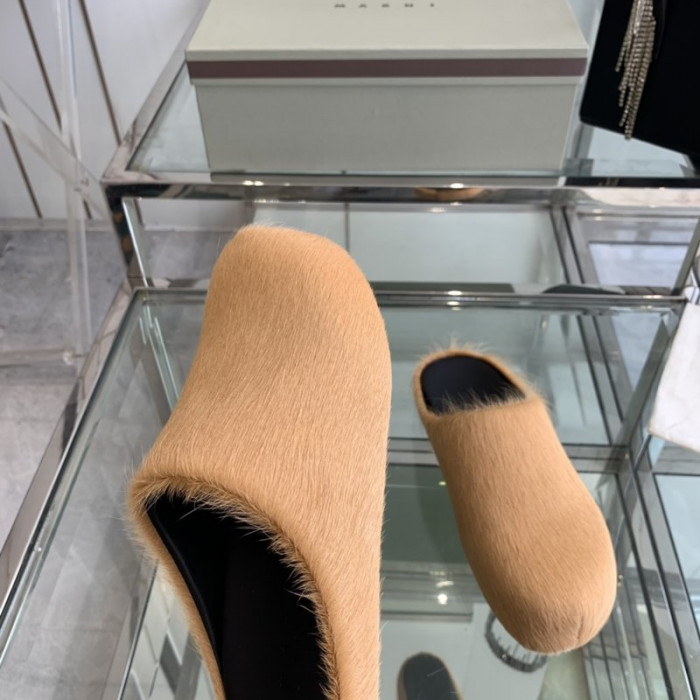 MARNI