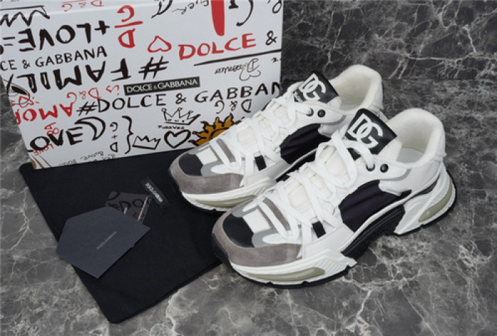 DG SNEAKER