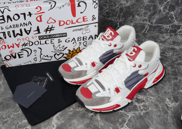 DG SNEAKER