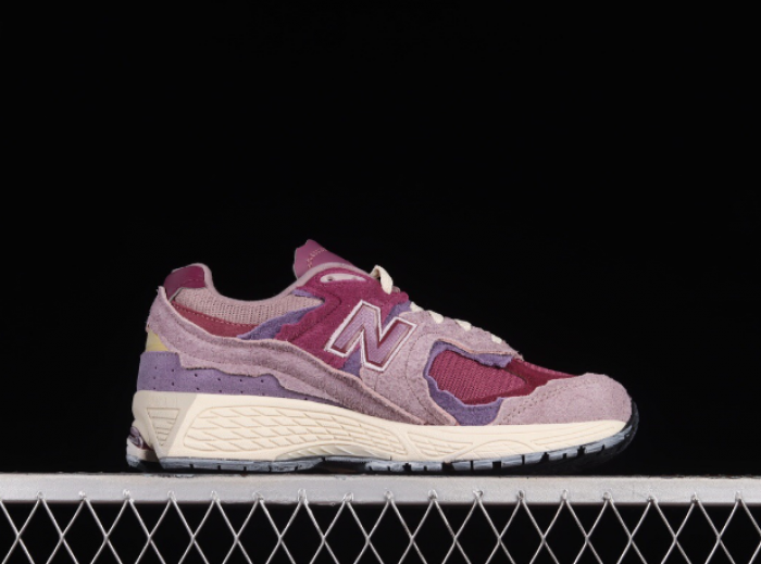 New Balance 2002R Protection Pack Pink M2002RDH